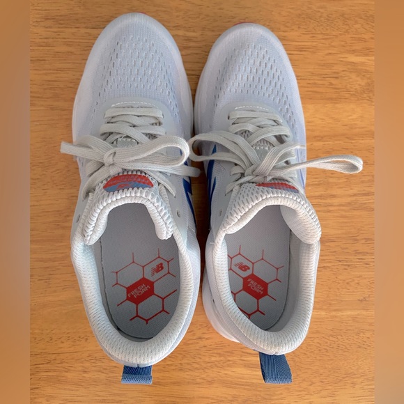 New Balance Fresh Foam Arishi v3
Women's Running Shoes - Picture 6 of 10